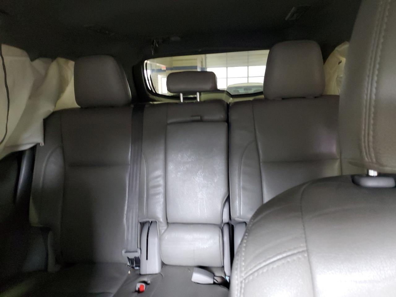 2016 Toyota Highlander VIN 5TDBKRFH2GS267085 Copart auction photo, front end damage thumbnail 10