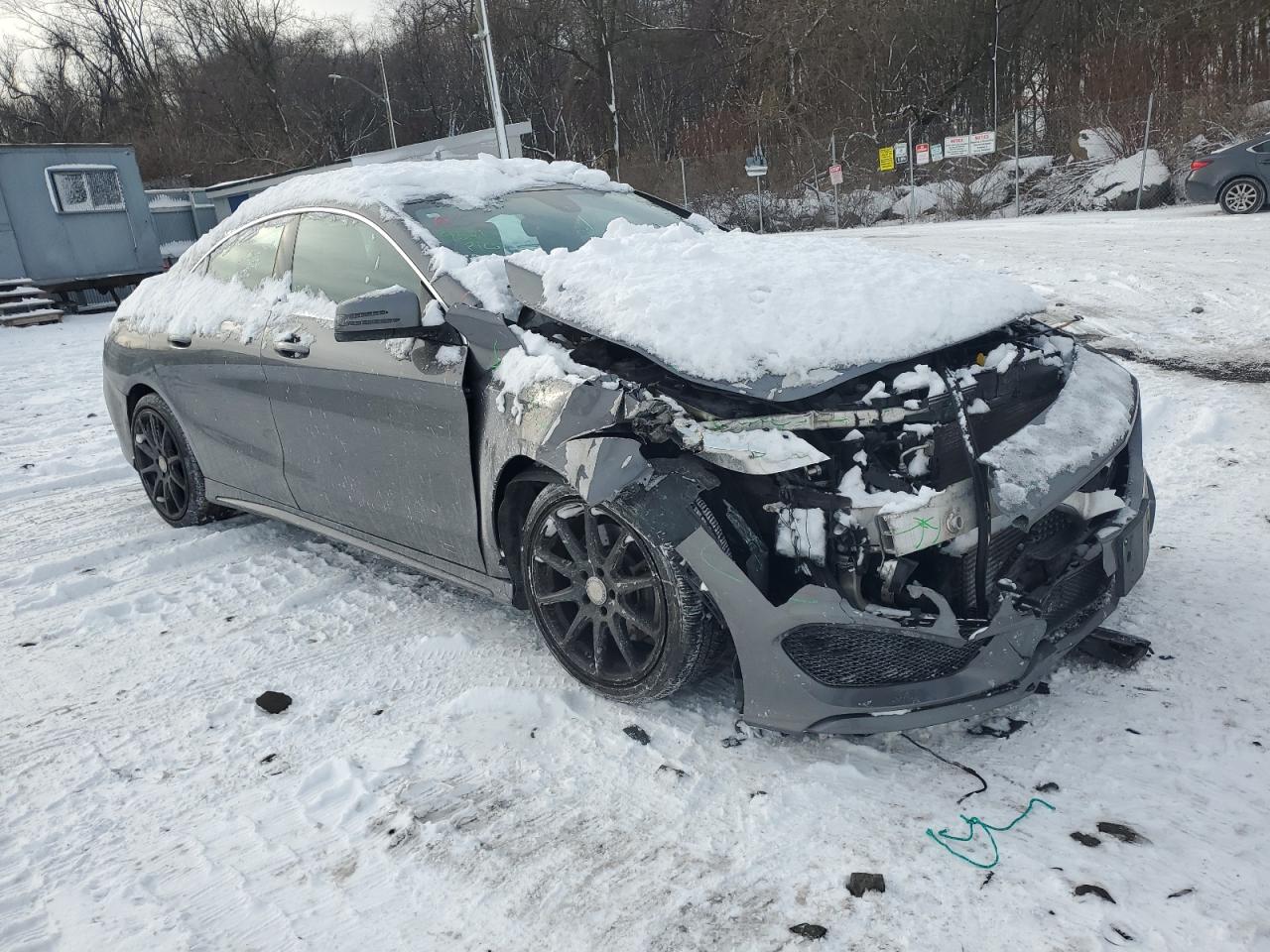 2014 Mercedes-Benz CLA-klasse VIN WDDSJ4GBXEN049601 Copart auction photo, front end damage thumbnail 4