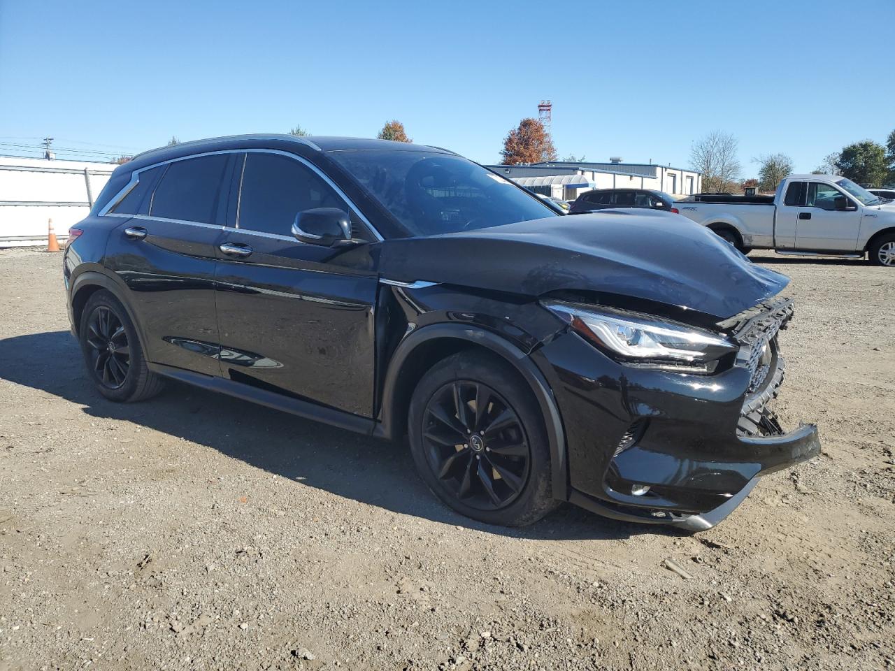 2019 Infiniti QX50 VIN 3PCAJ5M35KF142982 Copart auction photo, front end / side damage thumbnail 4