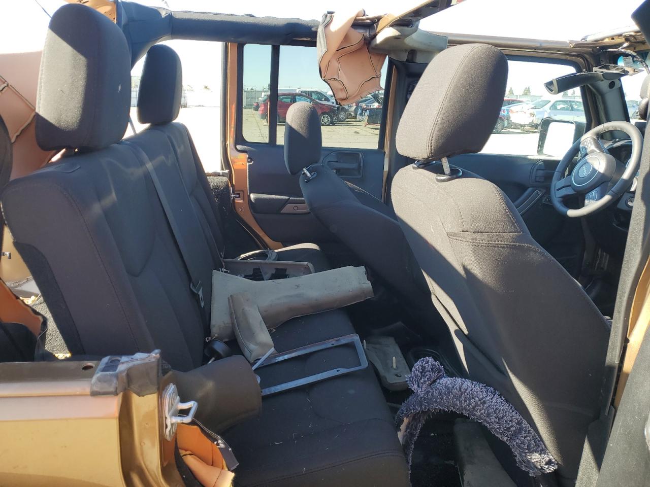 2015 Jeep Wrangler VIN 1C4BJWDG4FL696790 Copart auction photo, vandalism damage thumbnail 11