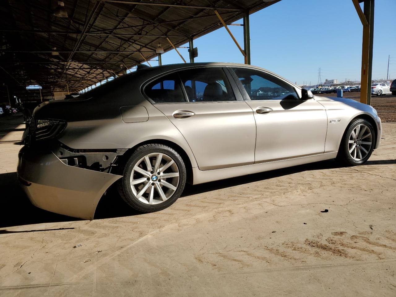 2015 BMW 5er VIN WBA5B1C50FG126420 Copart auction photo, rear end / front end damage thumbnail 3