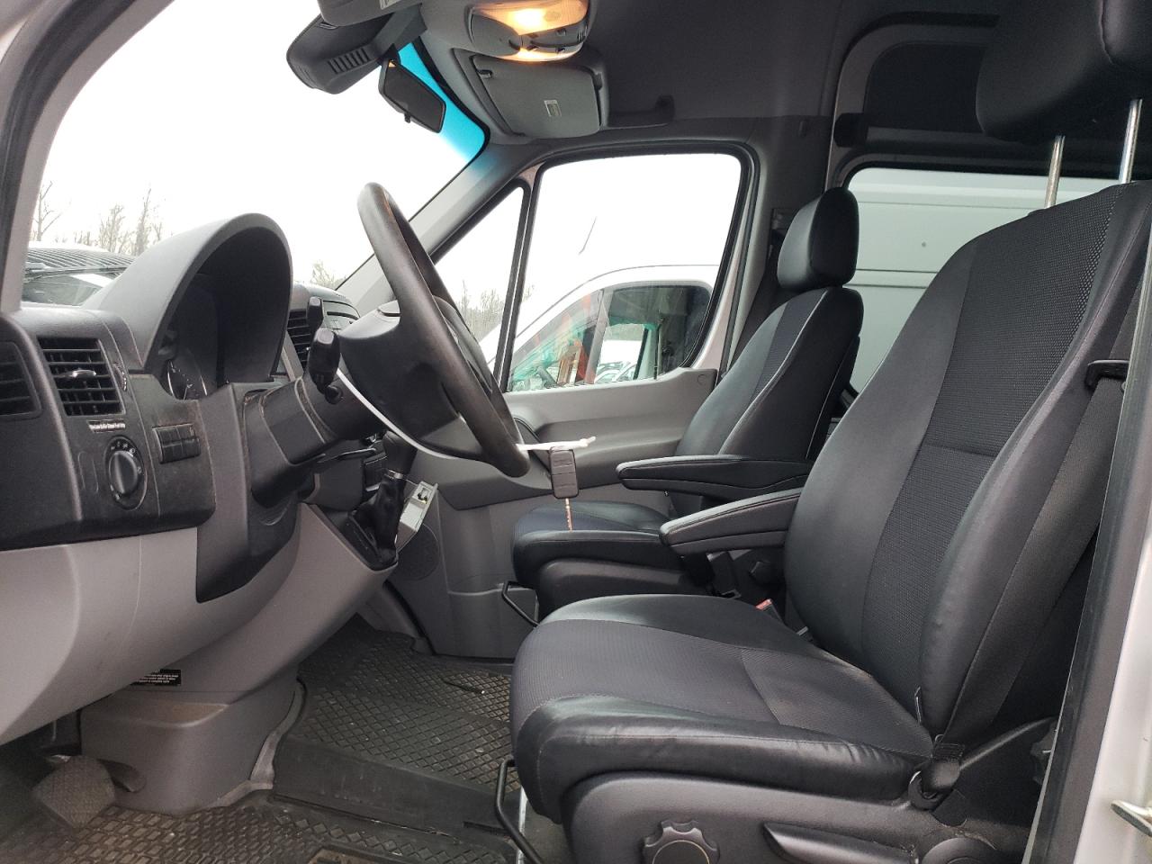 2016 Mercedes-Benz Sprinter VIN WD4FE7CD7GP299660 Copart auction photo, front end damage thumbnail 7