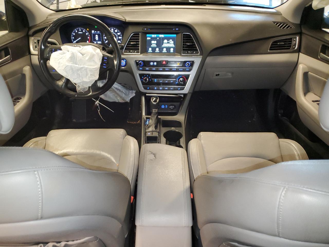 2017 Hyundai Sonata VIN 5NPE34AF3HH566806 Copart auction photo, front end / minor dent/scratches damage thumbnail 8