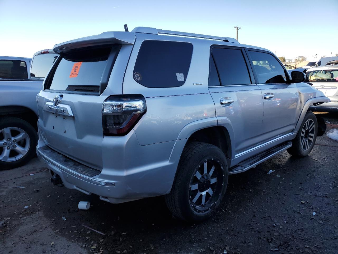 2015 Toyota 4Runner VIN JTEBU5JR9F5216072 Copart auction photo, front end damage thumbnail 3