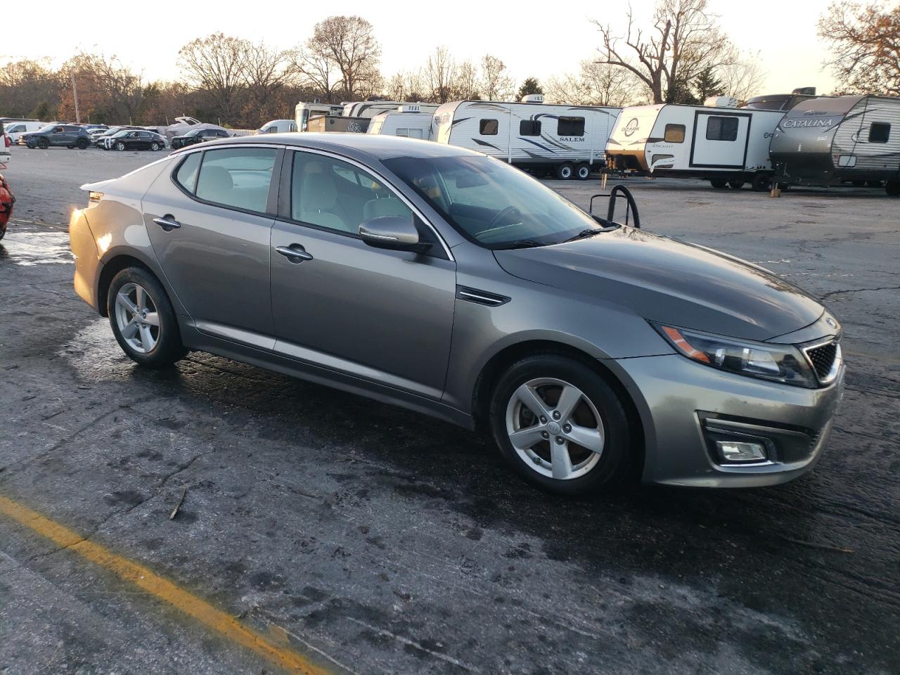 2014 KIA Optima VIN 5XXGM4A71EG281981 Copart auction photo, rear end / minor dent/scratches damage thumbnail 4