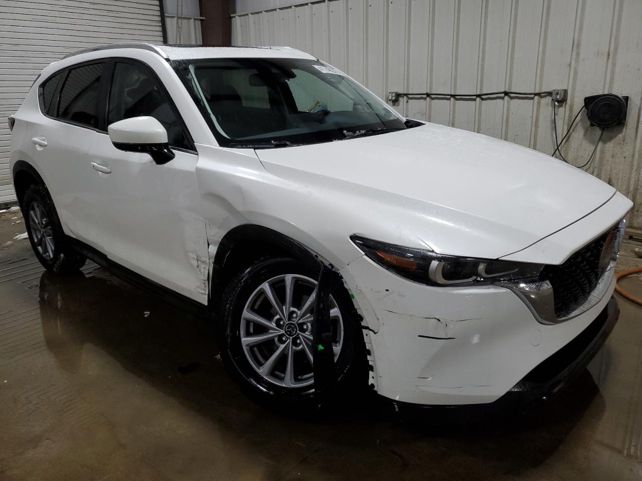 2022 Mazda CX-5 VIN JM3KFBCM2N0567388 Copart auction photo, front end / side damage thumbnail 4