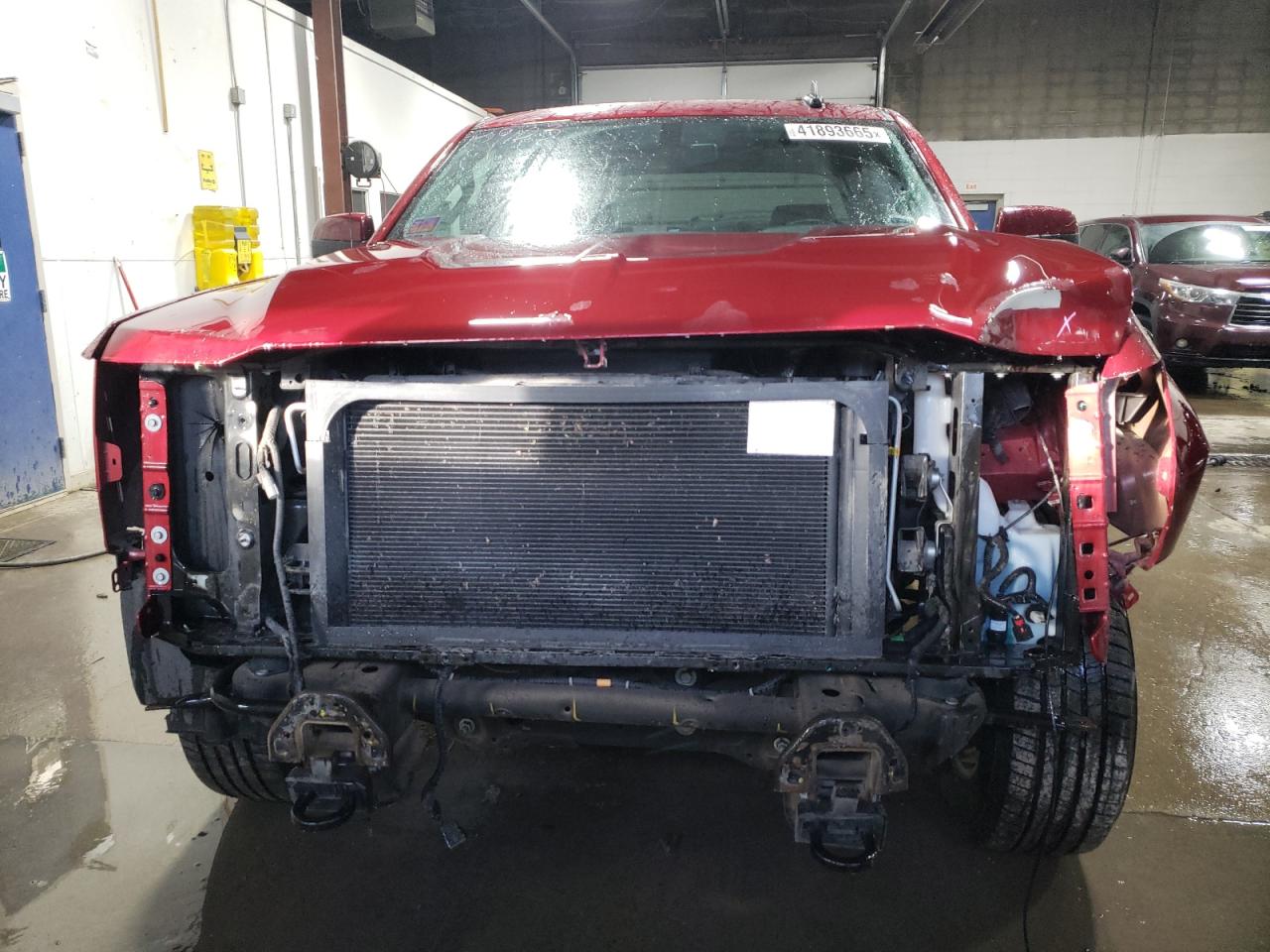 2018 Chevrolet Silverado VIN 3GCUKREC4JG290209 Copart auction photo, front end / side damage thumbnail 5