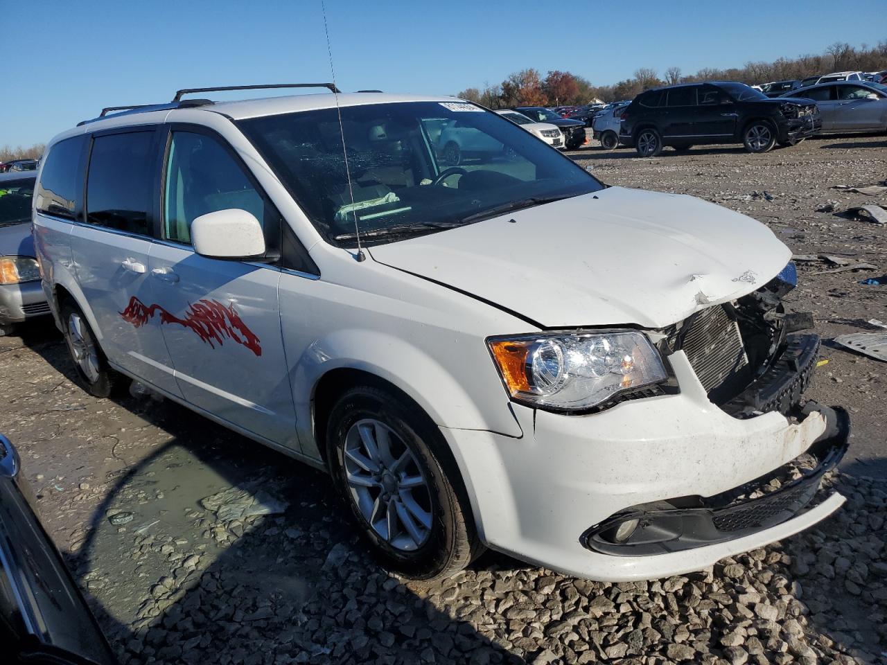 2018 Dodge Caravan VIN 2C4RDGCG4JR326386 Copart auction photo, front end damage thumbnail 4