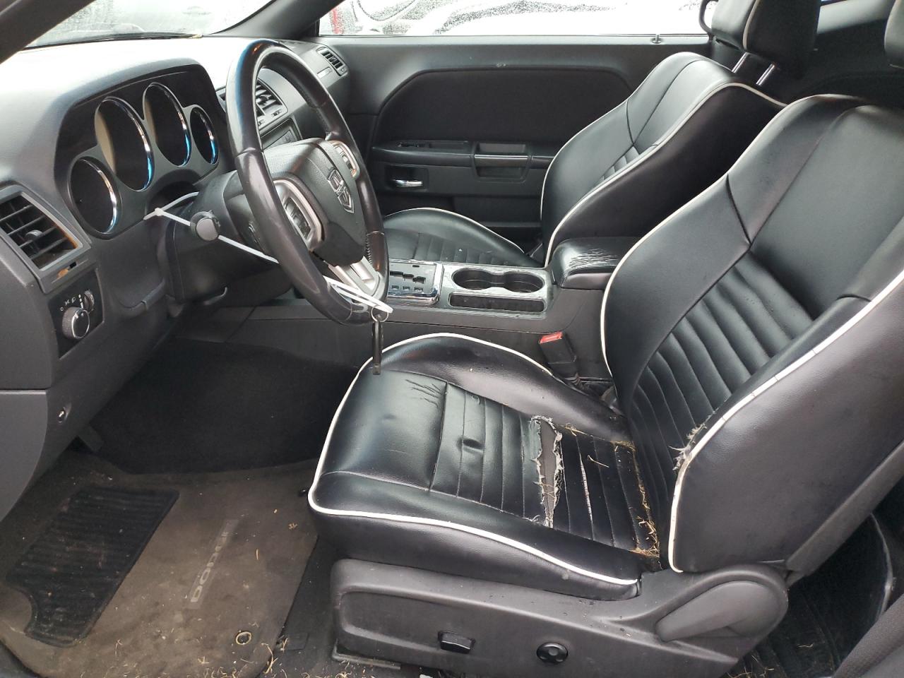 2014 Dodge Challenger VIN 2C3CDYAG5EH171944 Copart auction photo, front end / minor dent/scratches damage thumbnail 7