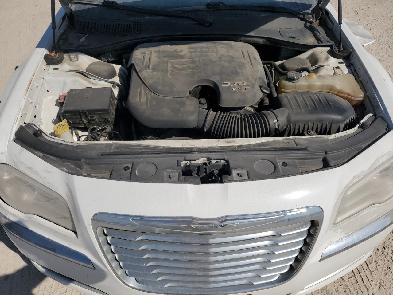 2013 Chrysler 300 VIN 2C3CCAAG4DH519161 Copart auction photo, side damage thumbnail 13