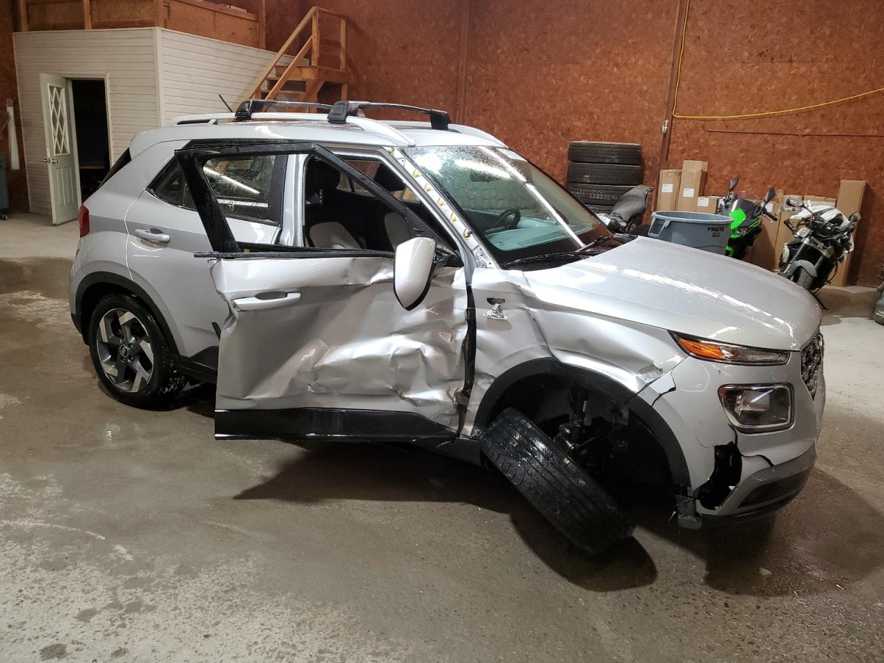 2023 Hyundai Venue VIN KMHRC8A33PU212167 Copart auction photo, all over damage thumbnail 4