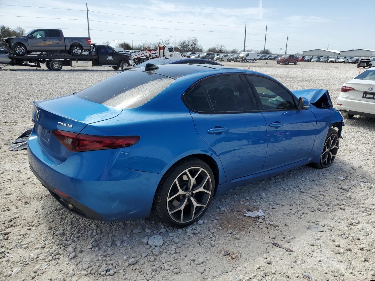 2018 Alfa Romeo Giulia VIN ZARFAEEN7J7578331 Copart auction photo, front end damage thumbnail 3