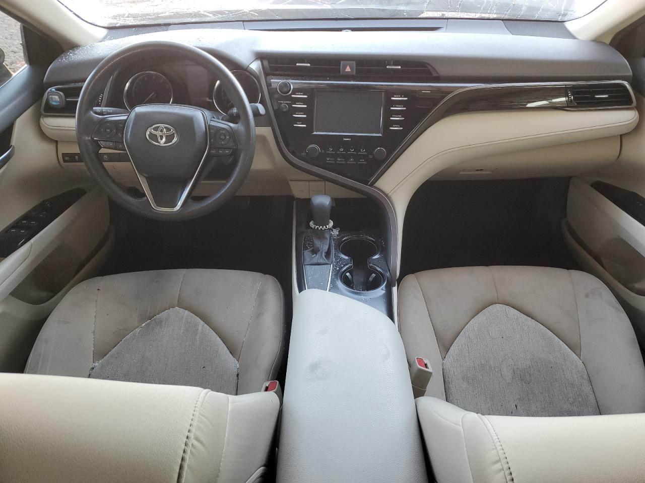 2020 Toyota Camry VIN 4T1C11AK0LU943367 Copart auction photo, front end damage thumbnail 8