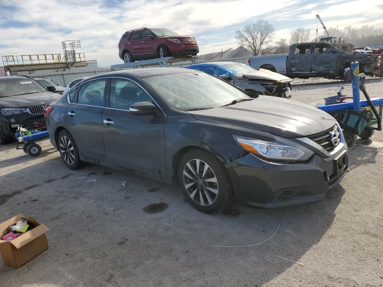 2017 Nissan Altima VIN 1N4AL3AP0HC123399 Copart auction photo, front end damage thumbnail 4