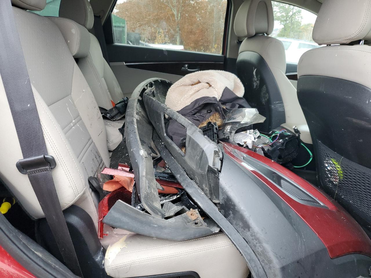 2016 KIA Sorento VIN 5XYPGDA38GG169729 Copart auction photo, front end / undercarriage damage thumbnail 12