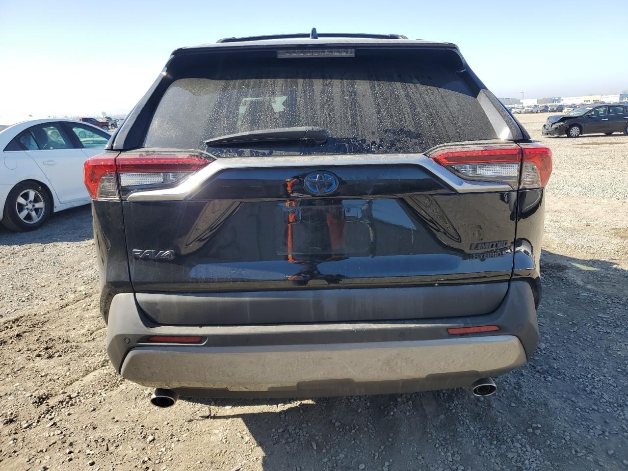 2021 Toyota RAV 4 VIN 4T3D6RFV7MU028676 Copart auction photo, front end damage thumbnail 6