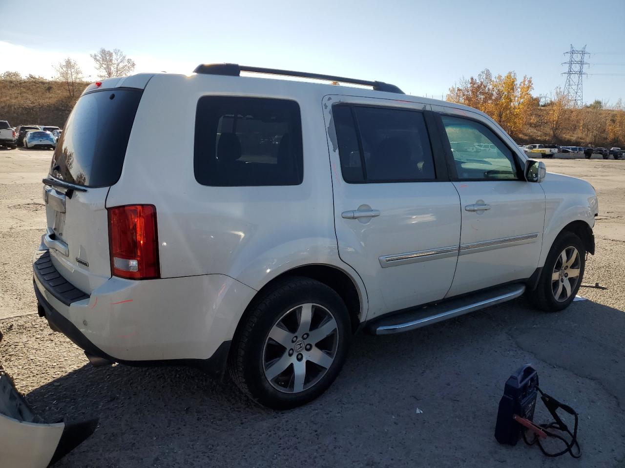 2012 Honda Pilot VIN 5FNYF3H98CB033601 Copart auction photo, front end damage thumbnail 3