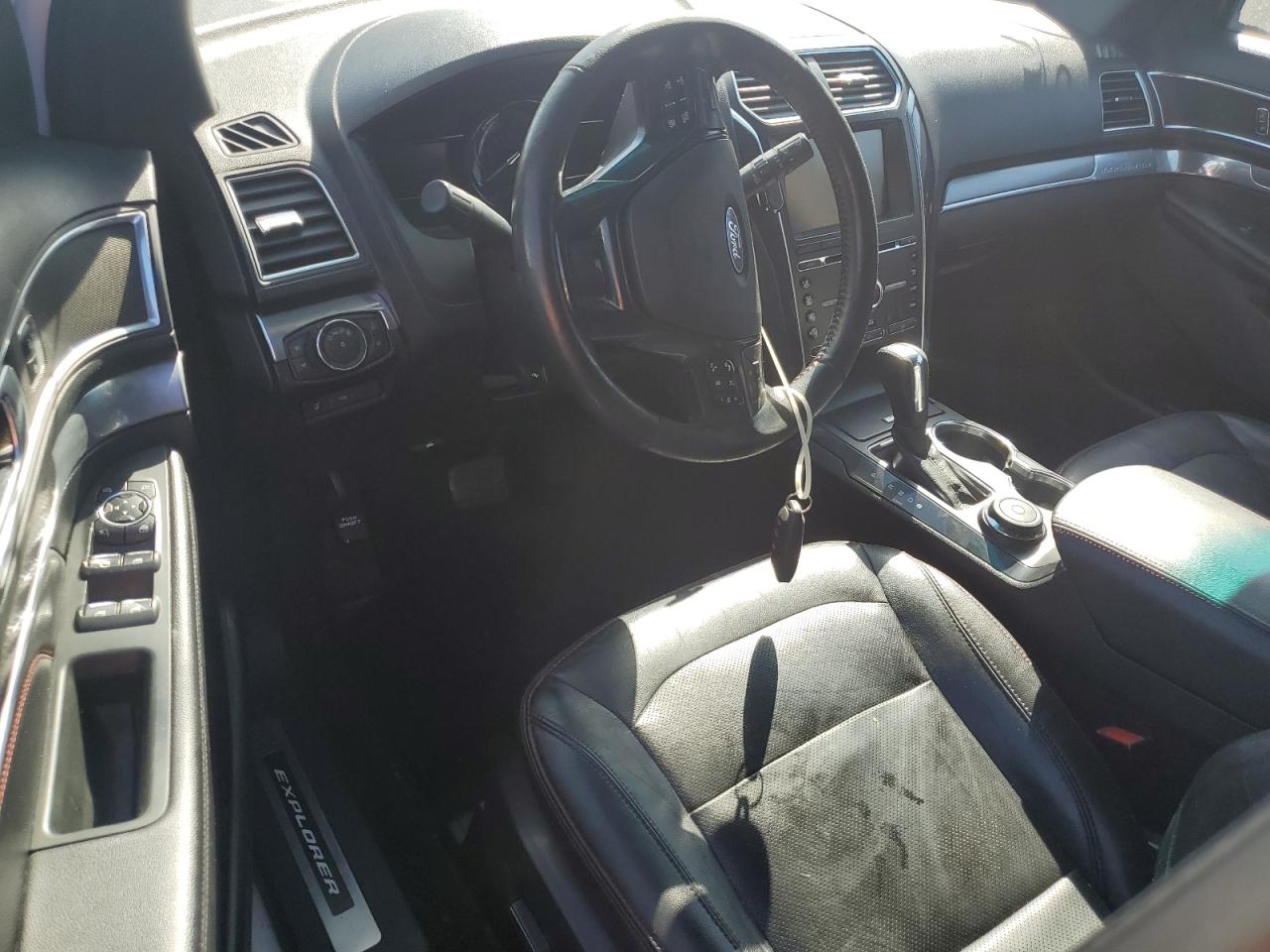 2016 Ford Explorer VIN 1FM5K8GT3GGD10686 Copart auction photo, water/flood damage thumbnail 8