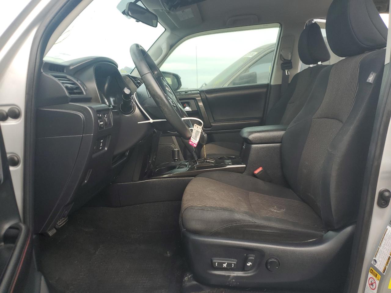 2015 Toyota 4Runner VIN JTEBU5JR2F5240780 Copart auction photo, water/flood / minor dent/scratches damage thumbnail 7