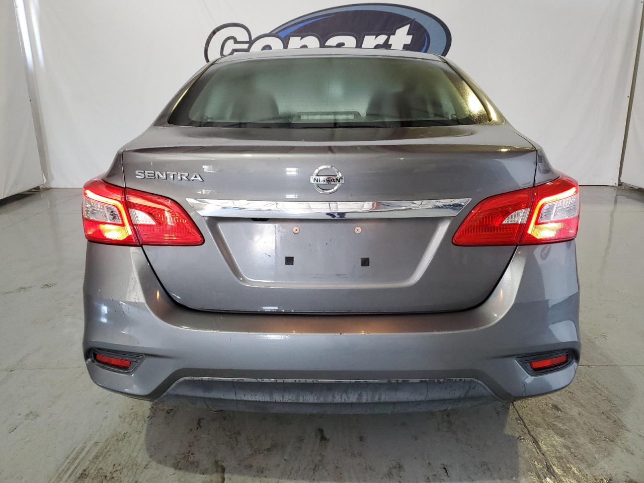 2018 Nissan Sentra VIN 3N1AB7AP2JY333250 Copart auction photo, side damage thumbnail 6