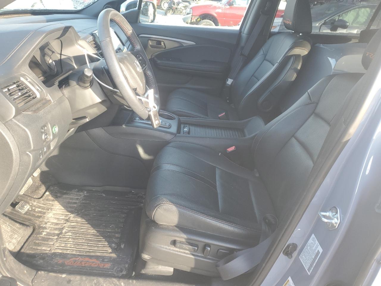 2022 Honda Passport VIN 5FNYF8H62NB019960 Copart auction photo, rear end / minor dent/scratches damage thumbnail 7