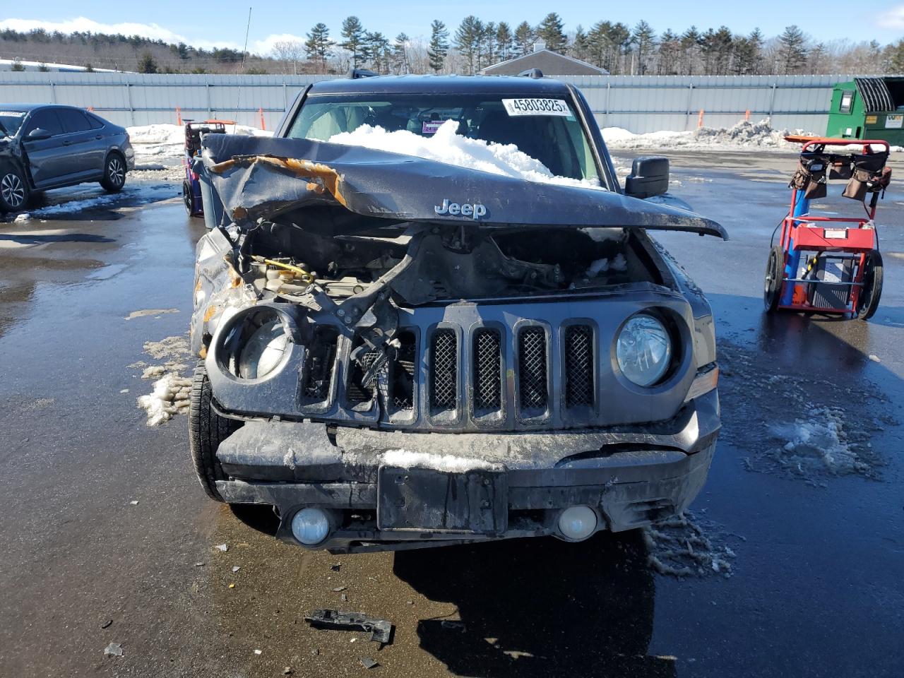2016 Jeep Liberty (Patriot) VIN 1C4NJRBB5GD730799 Copart auction photo, front end / side damage thumbnail 5