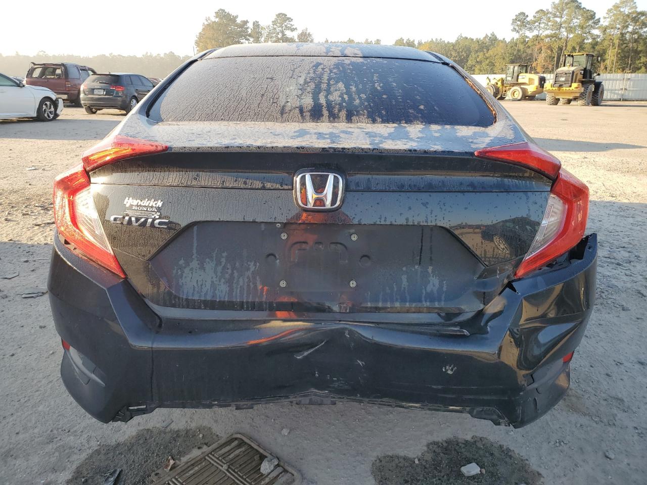 2017 Honda Civic VIN 19XFC2F55HE053747 Copart auction photo, front end damage thumbnail 6