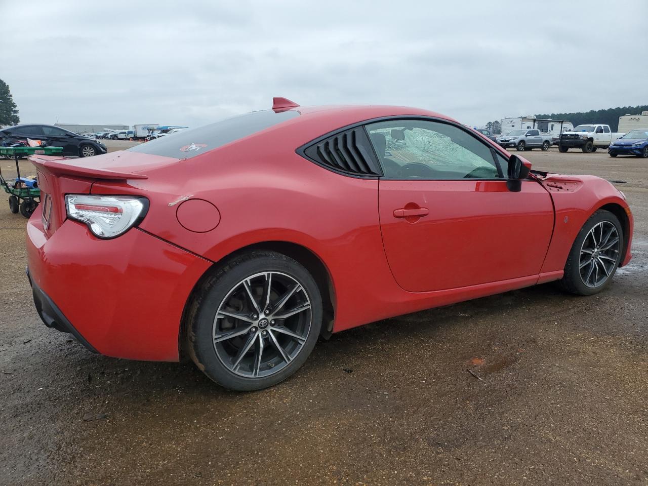 2017 Toyota GT86 VIN JF1ZNAA1XH8709530 Copart auction photo, front end / all over damage thumbnail 3