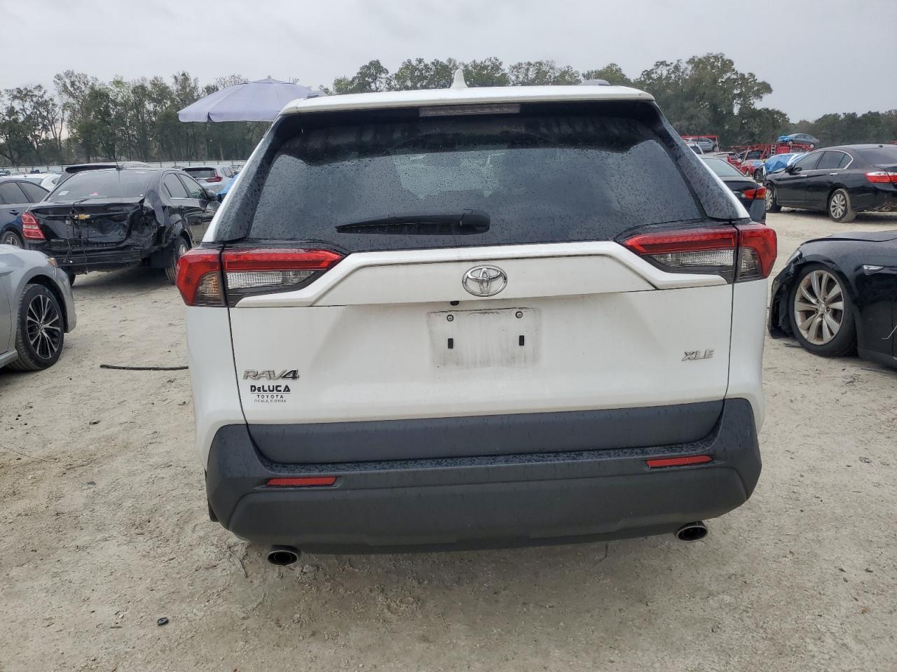 2022 Toyota RAV 4 VIN 2T3W1RFV0NW192747 Copart auction photo, front end damage thumbnail 6