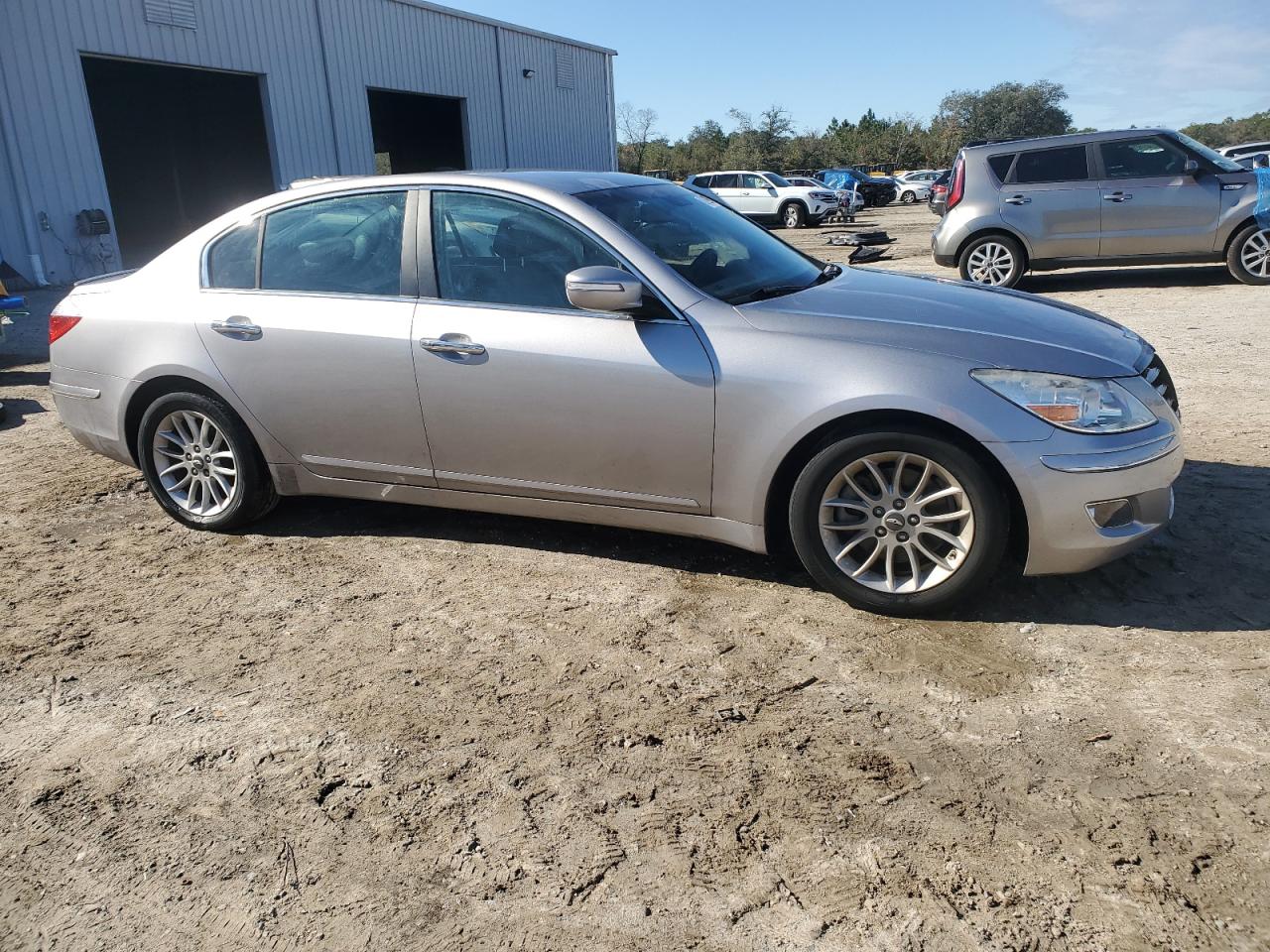 2011 Hyundai Genesis VIN KMHGC4DE3BU130607 Copart auction photo, rear end damage thumbnail 4