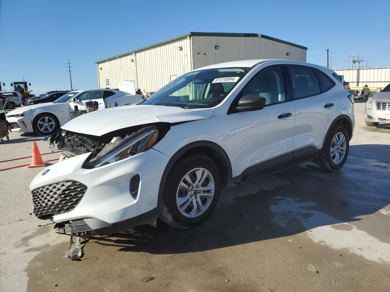 2022 Ford Escape VIN 1FMCU0F64NUB56521