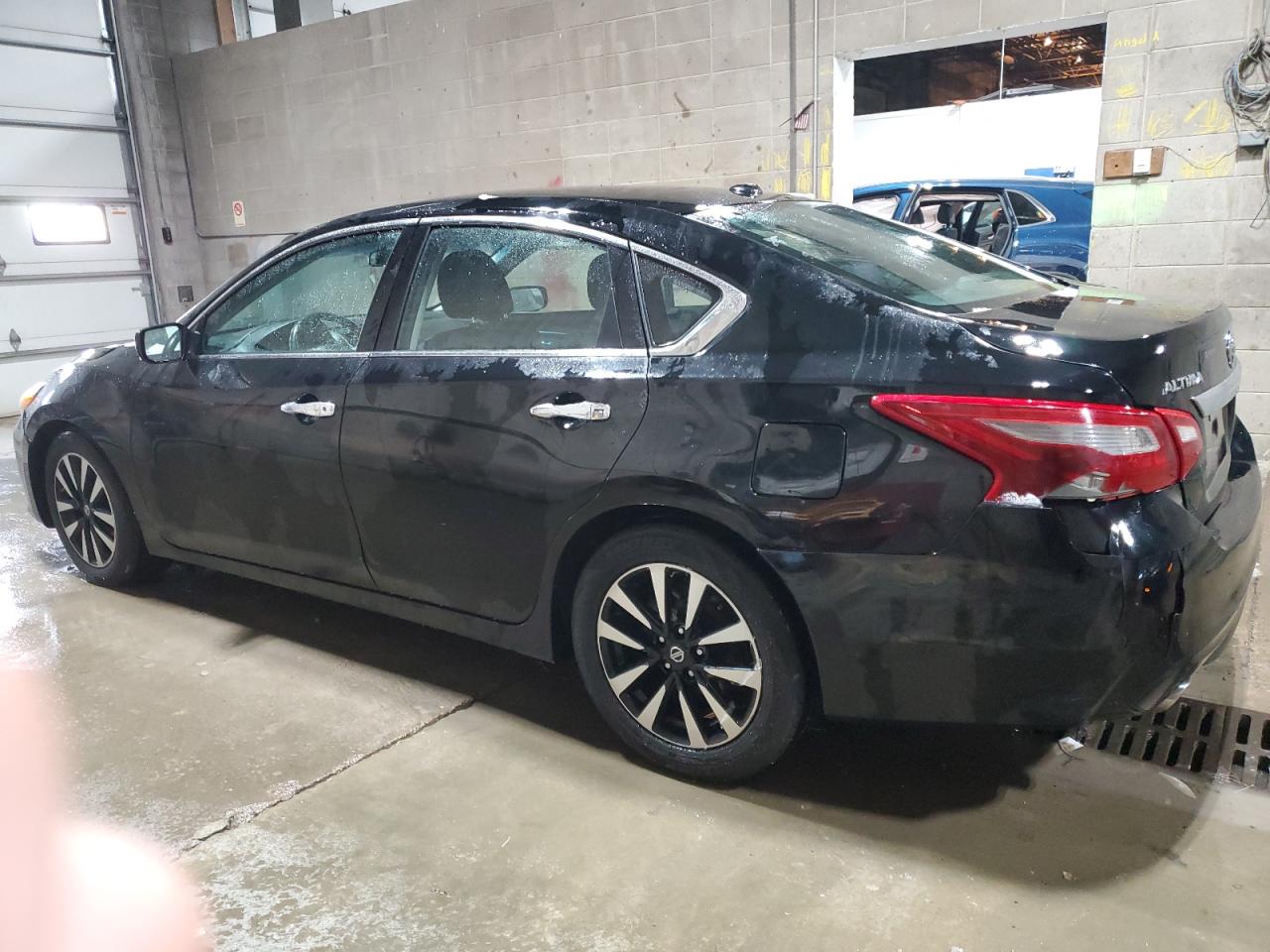 2018 Nissan Altima VIN 1N4AL3AP8JC209890 Copart auction photo, rear end / front end damage thumbnail 2