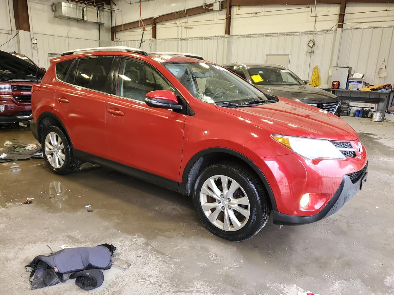 2015 Toyota RAV 4 VIN JTMDFREV5FD133184 Copart auction photo, hail / rear end damage thumbnail 4