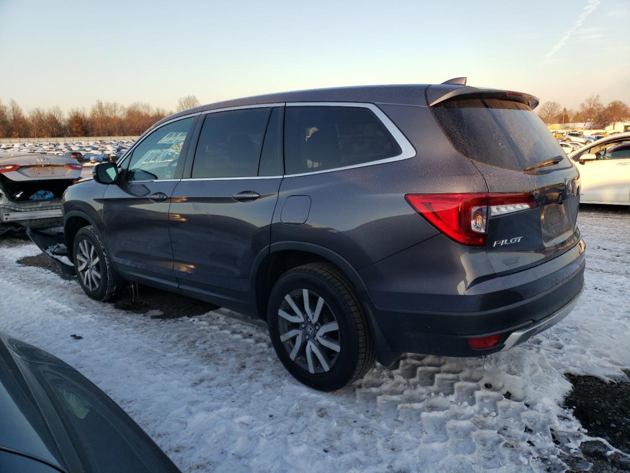 2020 Honda Pilot VIN 5FNYF6H50LB020579 Copart auction photo, front end damage thumbnail 2