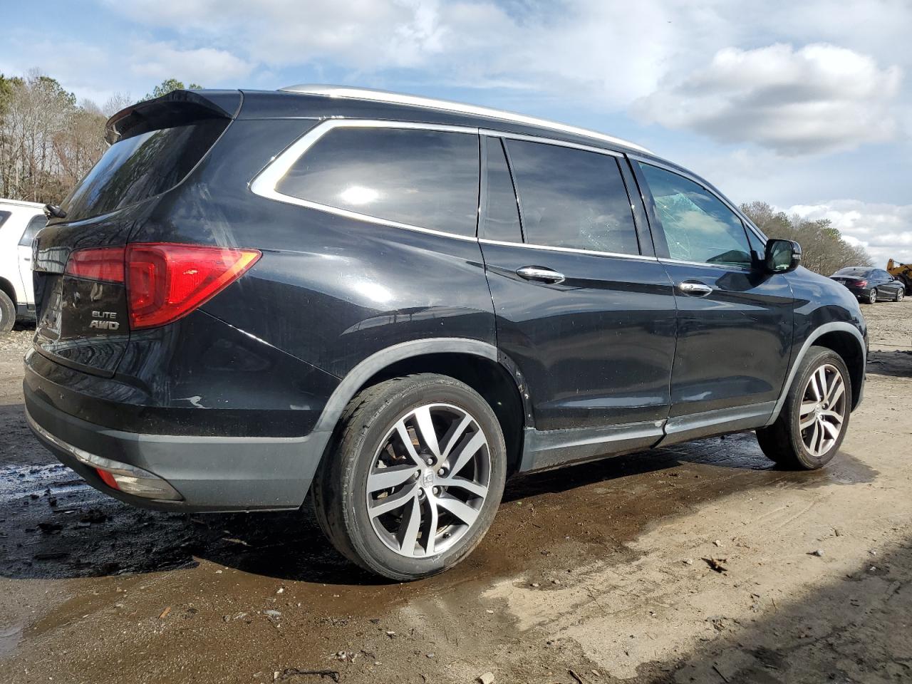 2018 Honda Pilot VIN 5FNYF6H0XJB012796 Copart auction photo, top/roof damage thumbnail 3