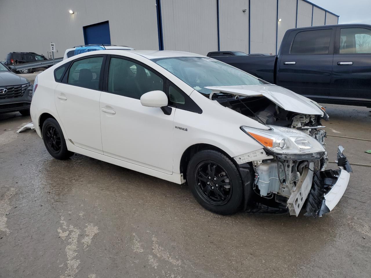 2012 Toyota Prius VIN JTDKN3DU6C1481086 Copart auction photo, front end damage thumbnail 4