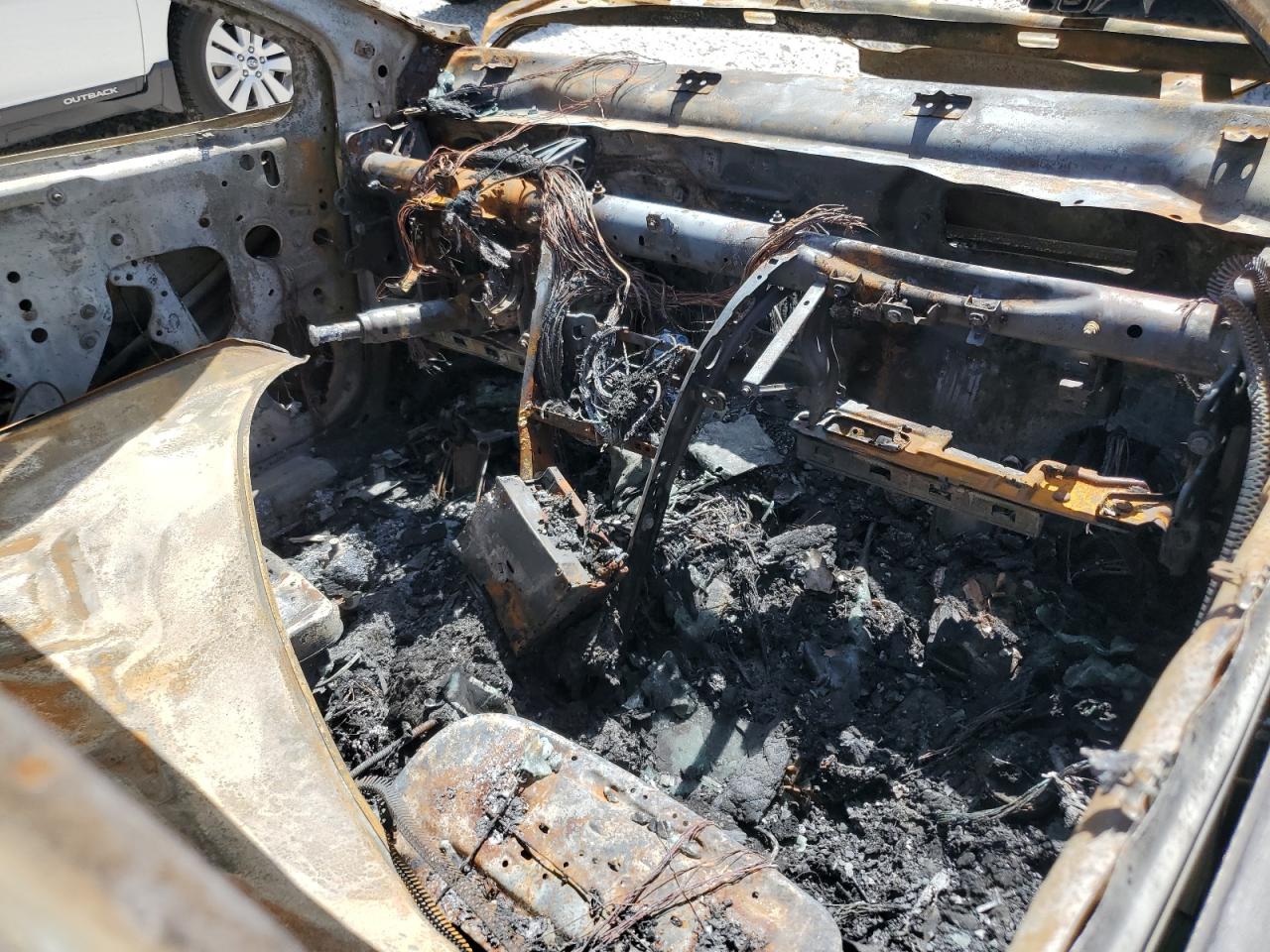 2019 Chevrolet Cruze VIN 3G1BE6SM3KS602571 Copart auction photo, burn damage thumbnail 8