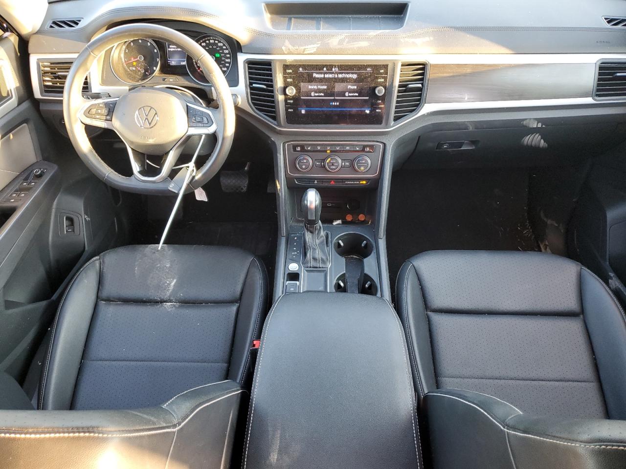 2021 Volkswagen Atlas VIN 1V2WR2CA3MC576054 Copart auction photo, side / minor dent/scratches damage thumbnail 8