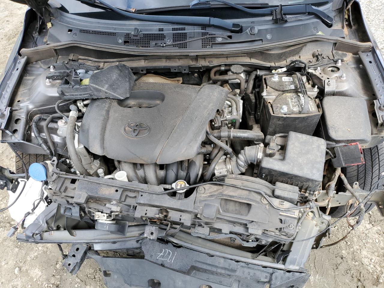2018 Toyota Yaris VIN 3MYDLBYV3JY333676 Copart auction photo, front end / all over damage thumbnail 11