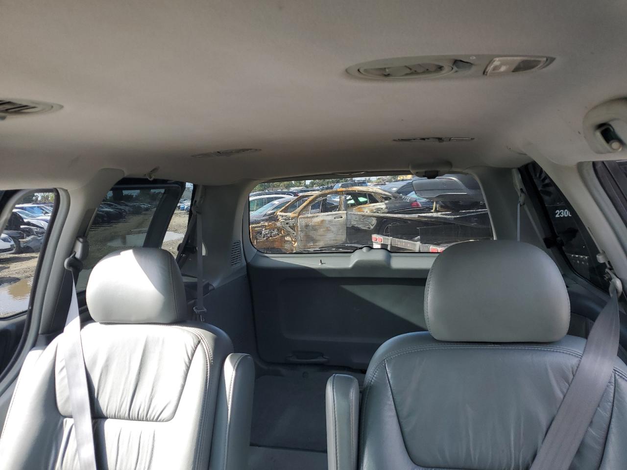 2003 Honda Odyssey VIN 5FNRL18913B071172 Copart auction photo, front end damage thumbnail 10