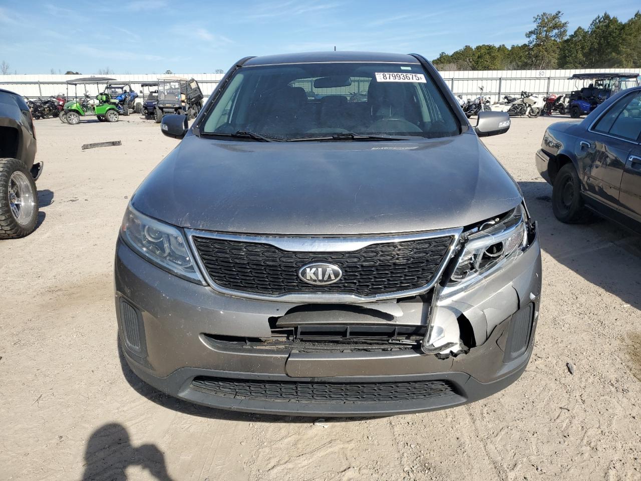 2015 KIA Sorento VIN 5XYKT3A66FG564856 Copart auction photo, all over damage thumbnail 5
