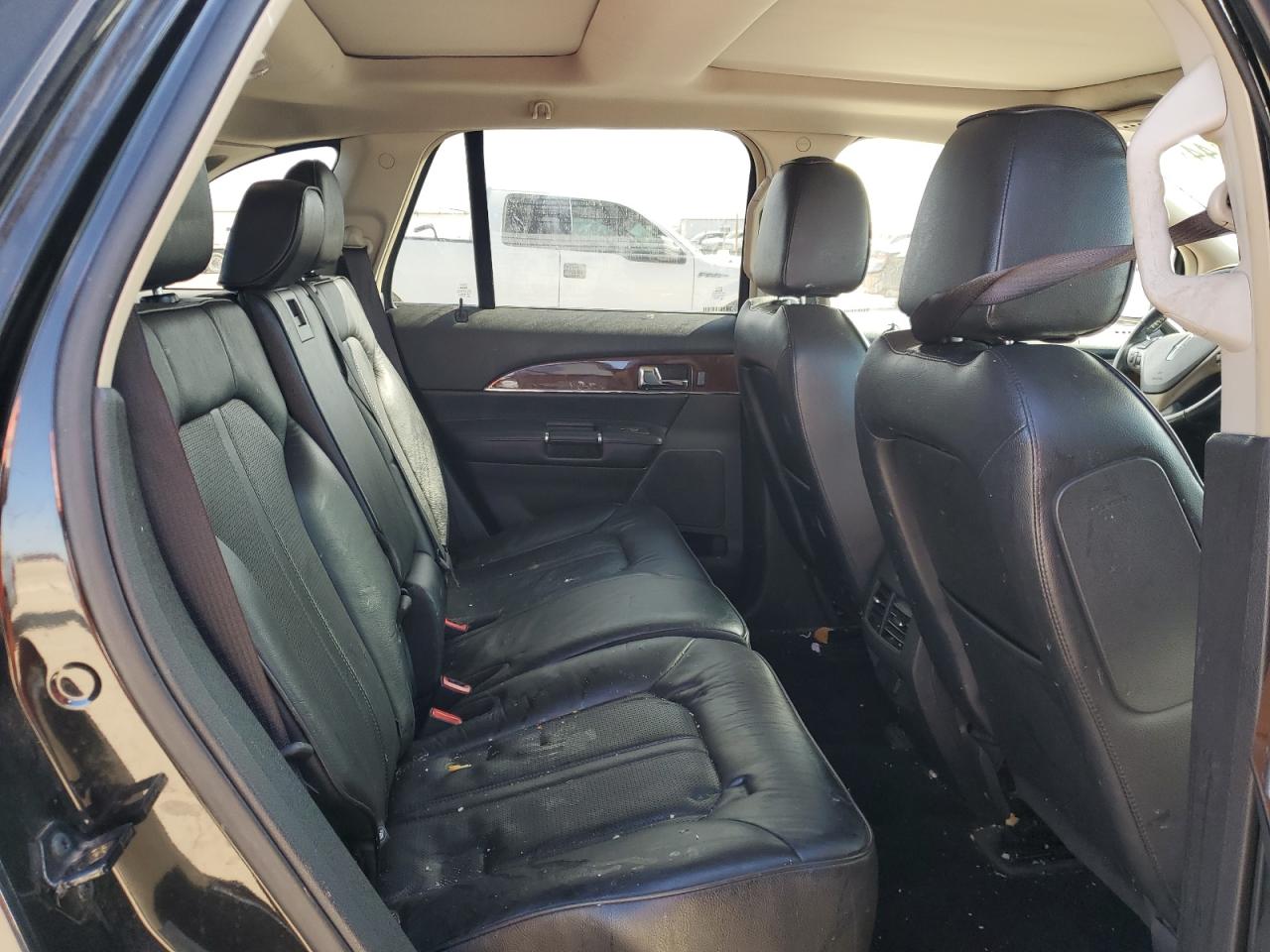 2013 Lincoln MKX VIN 2LMDJ8JK4DBL26644 Copart auction photo, normal wear / minor dent/scratches damage thumbnail 11