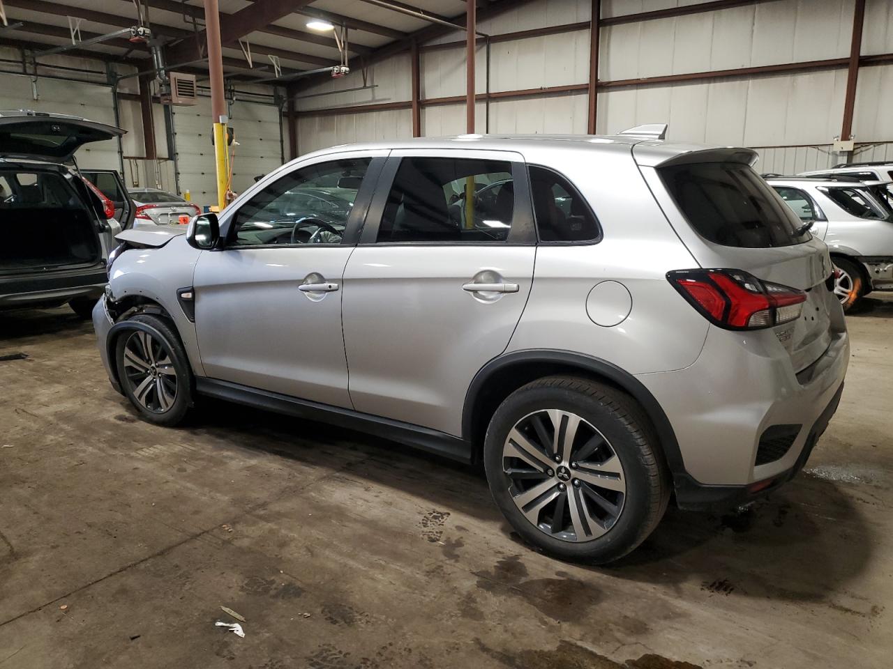 2020 Mitsubishi Outlander VIN JA4AP3AUXLU003563 Copart auction photo, front end / rear end damage thumbnail 2