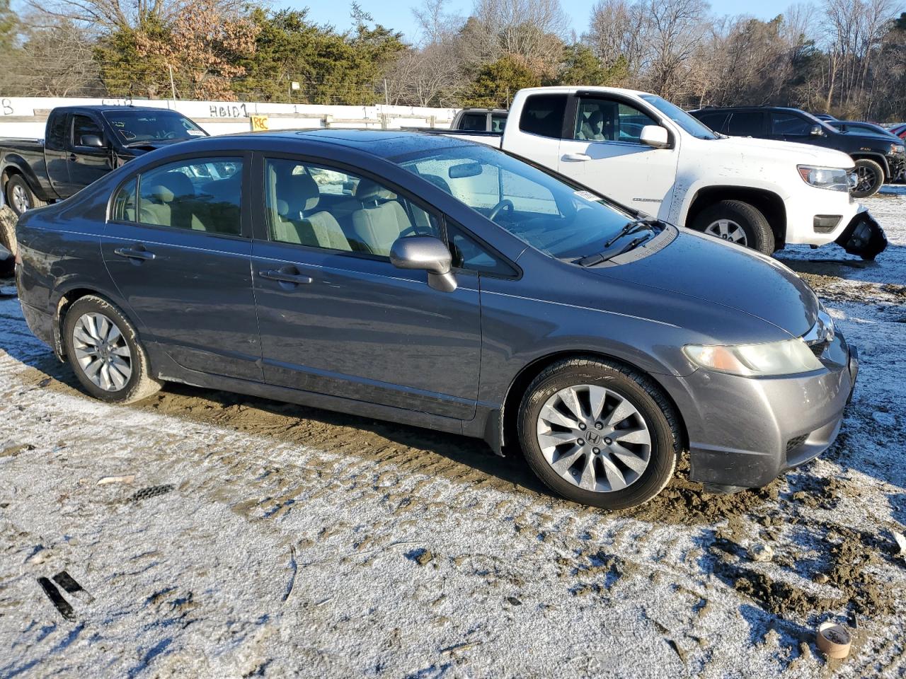 2011 Honda Civic VIN 19XFA1F80BE019099 Copart auction photo, side damage thumbnail 4
