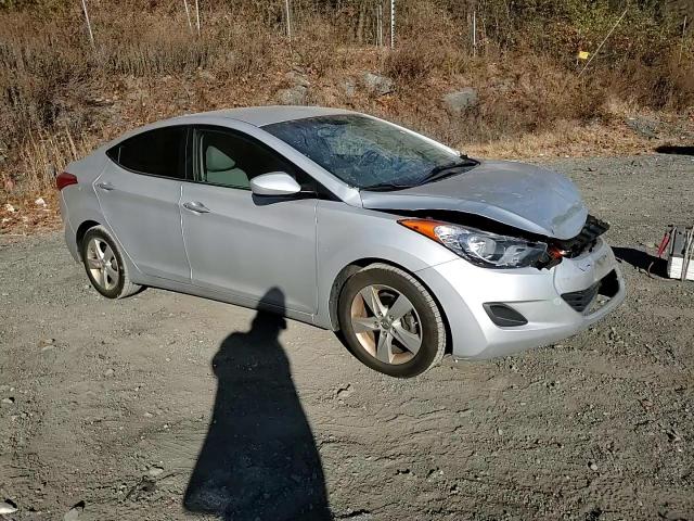 2013 Hyundai Elantra VIN KMHDH4AE6DU726144 Copart auction photo, front end / minor dent/scratches damage thumbnail 11