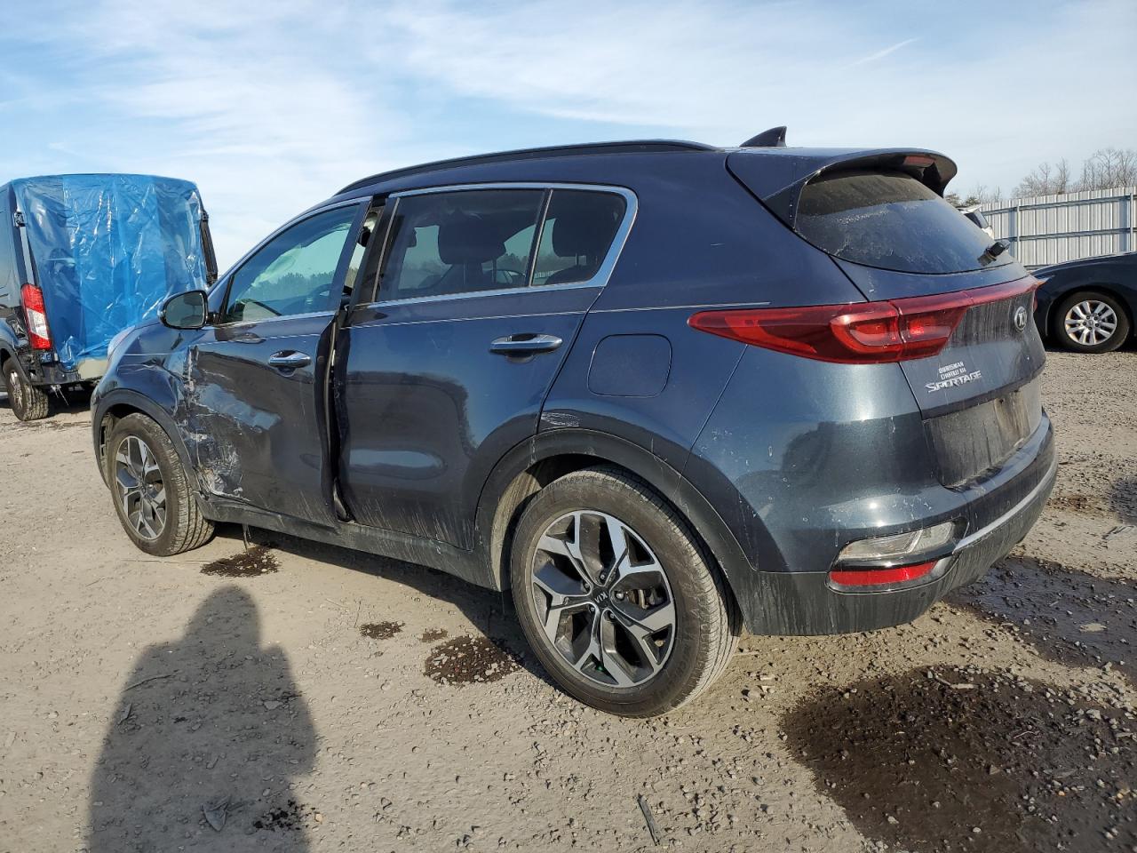 2020 KIA Sportage VIN KNDPN3AC1L7768673 Copart auction photo, side damage thumbnail 2