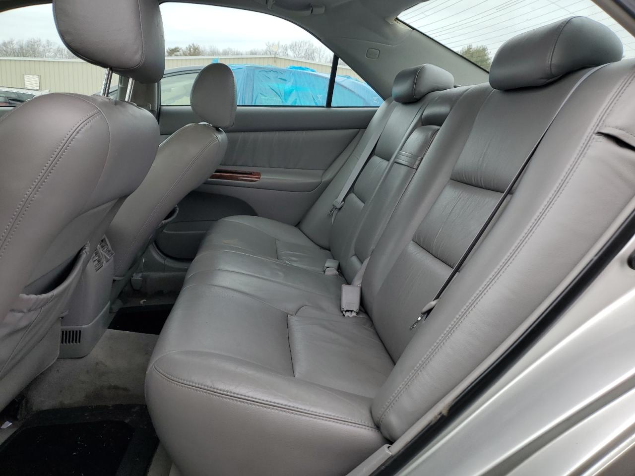 2004 Toyota Camry VIN 4T1BF30K74U570565 Copart auction photo, rear end / side damage thumbnail 10