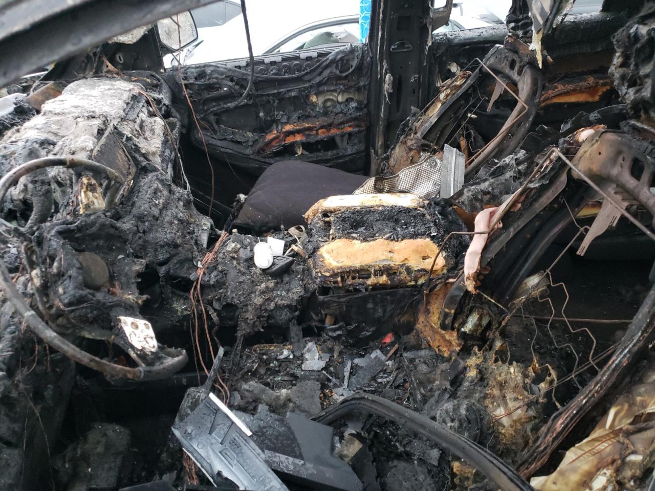 2017 Chevrolet Suburban VIN 1GNSKJKC5HR228297 Copart auction photo, burn / missing/altered vin damage thumbnail 7