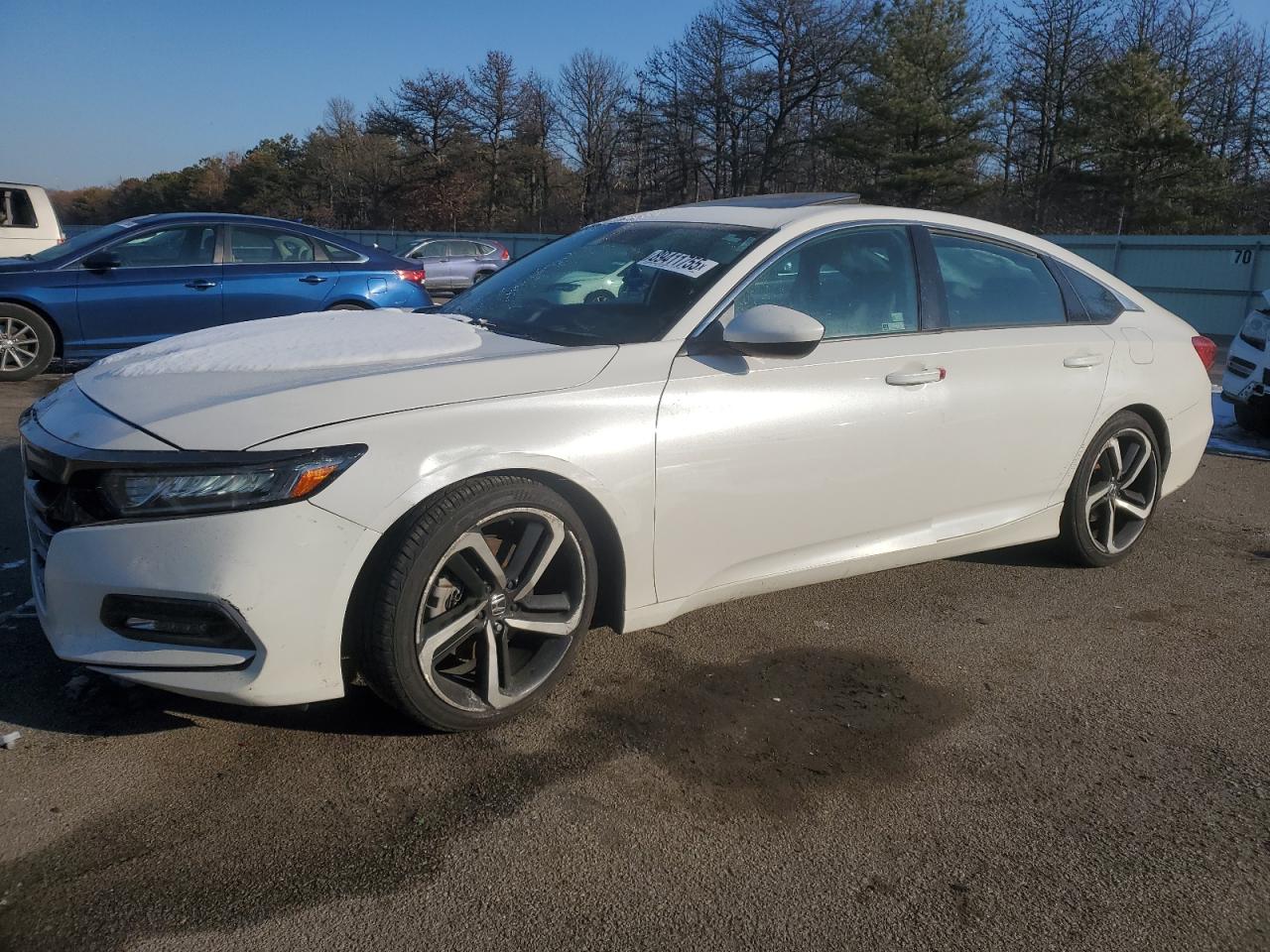 2018 Honda Accord VIN 1HGCV2F36JA052306