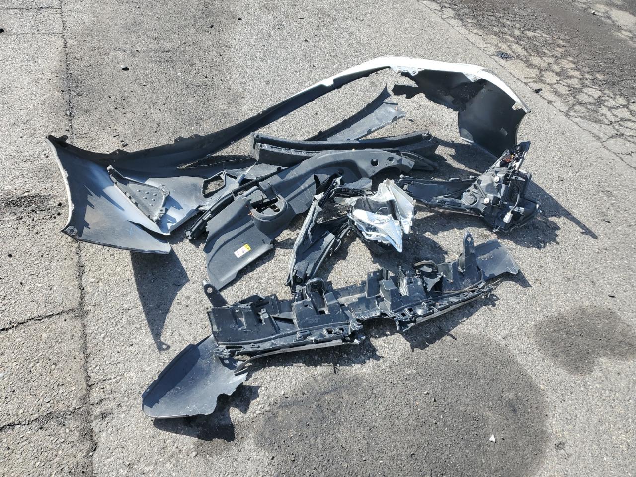 2018 Toyota Prius VIN JTDKARFU1J3548707 Copart auction photo, front end / mechanical damage thumbnail 12
